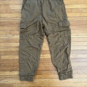 BCBGMaxAzria Men's Olive Cargo Pants